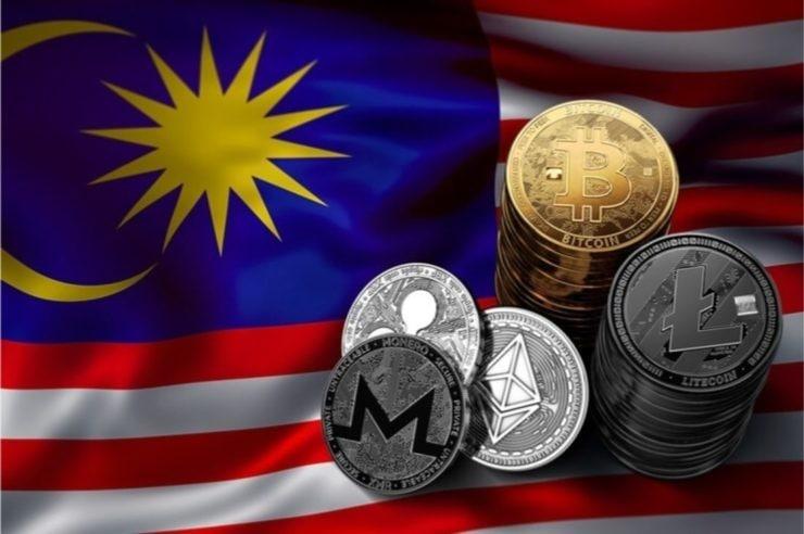  Malaizija raginama įteisinti kriptovaliutas ir NFT